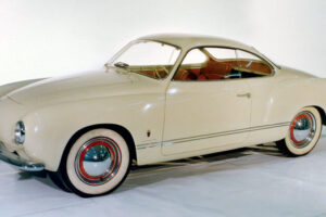 VW ฉลองครบรอบ 60 ปีจัดแสดงรถเก่าอย่าง "Karmann Ghia" ในพิพิธภัณฑ์