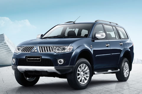 โปรโมชั่น MITSUBISHI PAJERO SPORT มิตซูบิชิ ปาเจโร่ สปอร์ต ทุกรุ่น ดอกเบี้ย 0% ฟรีประกันภัยชั้น 1