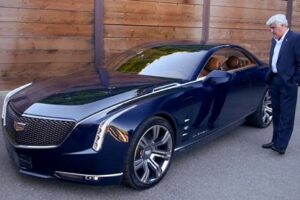 Jay Leno เข้าชมรถแบบ Cadillac Elmiraj Concept พร้อมพูดคุยกับคนออกแบบ