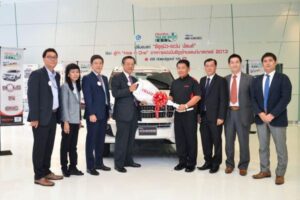 ISUZU มอบรถ “ISUZU MU-7 CHOIZ” ผู้พิชิตรางวัล Hole-in-One