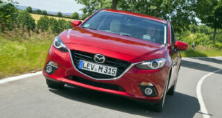 Mazda เตรียมผลิตเครื่องยนต์แบบ SKYACTIV Engines ให้ครบ 1 ล้านเครื่อง
