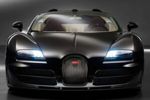 Bugatti จัดเต็มเปิดตัวรถรุ่นพิเศษอย่าง