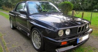 รถแบบ 1993 BMW M3 E30 รุ่นเก่าถูกนำมาขายในราคา €249,000