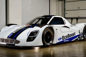 Ford เปิดตัวขุมกำลังแบบ EcoBoost ขนาด 3.5 ลิตรสำหรับการแข่งขัน 24 Hours of Daytona