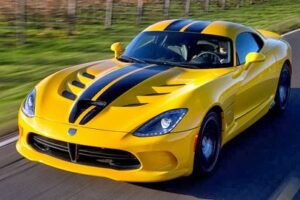 ขายไม่ออก! Chrysler ยืนยันลดการผลิตเจ้า "SRT Viper" ลงถึง 1 ใน 3 หลังยอดขายแย่ต่อเนื่อง
