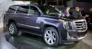 "2015 Cadillac Escalade" พร้อมเปิดตัวต้นปี 2014 ใน Generaion ที่ 4 แล้ว