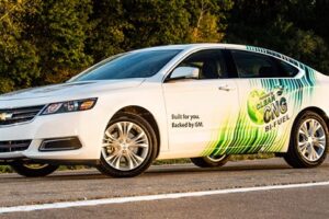 2015 Chevrolet Impala มาพร้อมพลังงานทางเลือกเติมได้ทั้งเบนซินและแก๊ส CNG