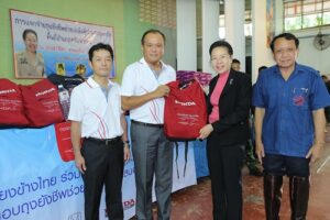 HONDA มอบถุงยังชีพเบื้องต้น 10,000 ชุด รวมมูลค่ากว่า 10 ล้านบาท