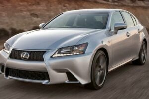 Lexus เปิดตัวรถแบบ 2014 GS 350 Sedan ทรงพลังและหรูหรามากกว่าเดิม