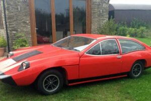 คลาสสิก! พบรถแบบ Marcos Mantis M70s หนึ่งใน 32 คันถูกขายผ่าน eBay