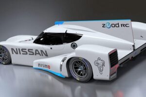 Nissan เผยรถสปอร์ตพลังงานไฟฟ้าแบบ ZEOD RC Racer เตรียมอัพเกรดเครื่องยนต์ครั้งสุดท้าย