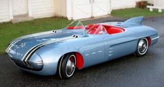 ชมภาพสวยๆของรถ "Pontiac Club de Mer" รุ่นดั้งเดิมปี 1956 ตกแต่ง-ทำสีใหม่
