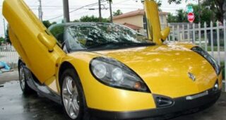 1997 Renault Sport Spider ถูกประมูลขายในรัฐ Florida