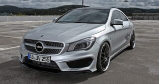 รถอย่าง Mercedes-Benz CLA 250 พร้อมได้รับการปรับปรุงกำลังแรงม้าจาก "Vath"