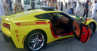 Dubai พร้อมใช้รถแบบ "2014 Corvette Stingray" เป็นรถดับเพลิงสุดหรู