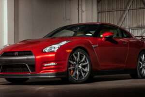 2015 Nissan GT-R เตรียมออกสู่ตลาดโลกภายในต้นปีหน้า