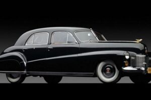 รถลีมูซีนของ Cadillac ยุคปี 1941 เตรียมถูกนำมาประมูลขายทอดตลาดแล้ว