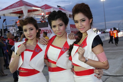 HONDA เปิดงาน Honda Day Live Night Race: The Battle Town