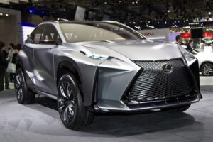 "Lexus LF-NX Concept" พร้อมเปิดตัวในงาน Tokyo Motor Show