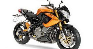 BENELLI TnT 899 The Tornado Naked Tre 3 สูบแห่งเมืองมักกะโรนี