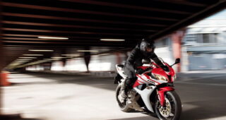 2013 HONDA CBR 600 RR ตัวแรงใหม่แห่งค่ายปีกนก