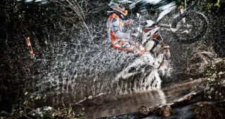 KTM 450 EXC Six Day 6 วัน บนเส้นทางวิบาก