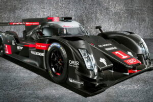 Audi เปิดตัว "R18 e-Tron Quattro" รุ่นใหม่ใช้เทคโนโลยีแบบ Hybrid