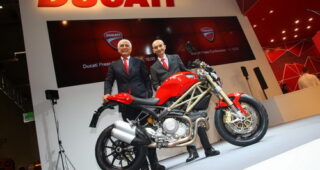DUCATI Monster 696 ฉลอง 20 ปี ปีศาจสองล้อ