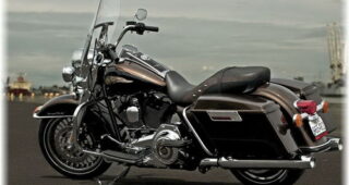 HARLEY-DAVIDSON FLHR Road King Classic 110th Anniversary