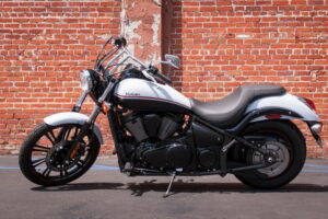 KAWASAKI Vulcan 900 Custom SE