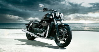 TRIUMPH Thunderbird/Thunderbird Storm