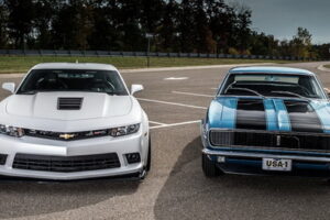 2014 Chevrolet Camaro Z/28 เริ่มต้นจำหน่ายแล้วในโชว์รูมเริ่มต้นที่ $75,000