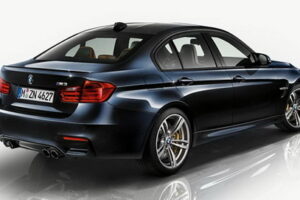BMW เปิดตัว M3 Sedan และ M4 Coupe ในโทนสีแบบใหม่พร้อมการตกแต่งสุดหรู