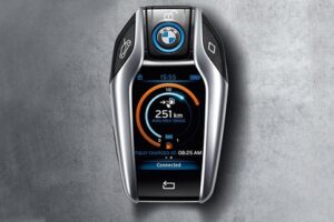 สุดหรู! เปิดตัวภาพถ่ายกุญแจอัฉริยะของ "BMW i8" สุดหรูเหมาะสำหรับโลกในอนาคต