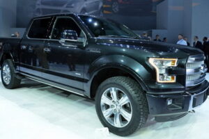 Ford เตรียมเปิดตัวรถแบบ "All-New 2015 F-150" เทคโนโลยีและเครื่องยนต์แบบใหม่