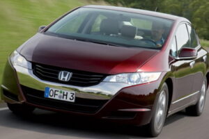 เผยรายละเอียดความเป็นมาของรถแบบ "Honda FCX" จากอดีตสู่ปัจจุบัน