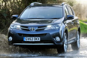 Toyota ลุยตลาดสหราชอาณาจักรหลังเปิดตัวรถ "2014 RAV4" รุ่นใหม่ล่าสุดเริ่มต้นที่เครื่องยนต์ 2.0 ลิตร