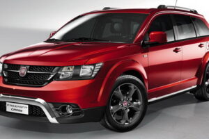 Dodge ข้ามฟากเตรียมเปิดตัว "Fiat Freemont Cross" เร็วๆนี้