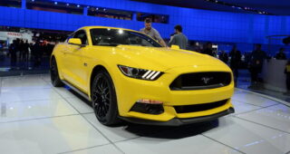 Ford ใจใหญ่จ่ายโบนัสพนักงานเฉลี่ย $8,800 ต่อคนหลังยอดขายดีต่อเนื่อง