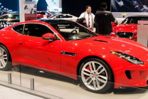 ข่าวลือล่าสุดของรถสปอร์ตแบบ "Jaguar F-Type Targa" ถูกเผยอีกครั้ง