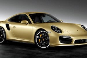 หรูหรา! Porsche เปิดตัวรถโฉมพิเศษ "Gold-Painted 911 Turbo"