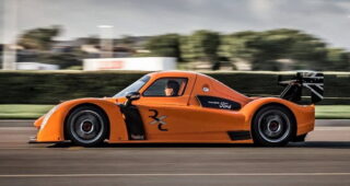 Radical เผยรถแบบ "RXC Coupe" เตรียมขายในสหรัฐอเมริกาเริ่มต้นที่ $171,280