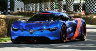 รถแบบ Alpine เลื่อนออกไปก่อนเหตุ "Renault และ Caterham" ขัดแย้งกันเอง