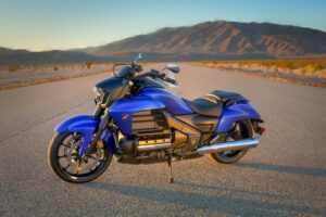 HONDA Valkyrie ครูสเซอร์ไบค์จากค่ายปีกนก