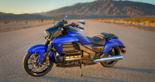 HONDA Valkyrie ครูสเซอร์ไบค์จากค่ายปีกนก