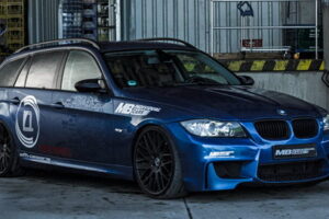 MB Individual เปิดตัวชุดแต่ง "BMW 335i Touring" สีฟ้าเมทาลิคจิ๊ดจับใจ