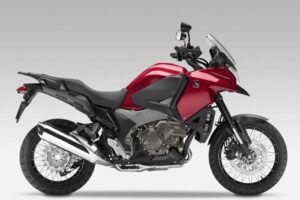 HONDA BIG BIKE ชูแบรนด์คอนเซปต์ใหม่ EXCITES THE WORLD เปิดประสบการณ์ระดับโลกสู่ชาวไทย เปิดตัวรถใหม่รวดเดียว 6 รุ่น นำทัพโดย NM4 บิ๊กไบค์คอนเซปต์ใหม่สุดล้ำ และ F6B ทัวร์ริ่งทรงพลัง