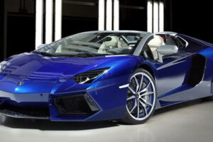 Lamborghini เปิดตัวชุดแต่ง "Aventador" รุ่นใหม่ในงานเดือนนี้