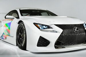 Lexus เปิดตัวชุดแต่ง "GT3 Racing" ให้รถ RC F ในงานที่ Geneva