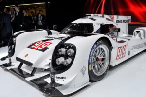 Porsche ตัดสินใจใช้ "919 Hybrid" สำหรับการแข่งที่ Le Mans